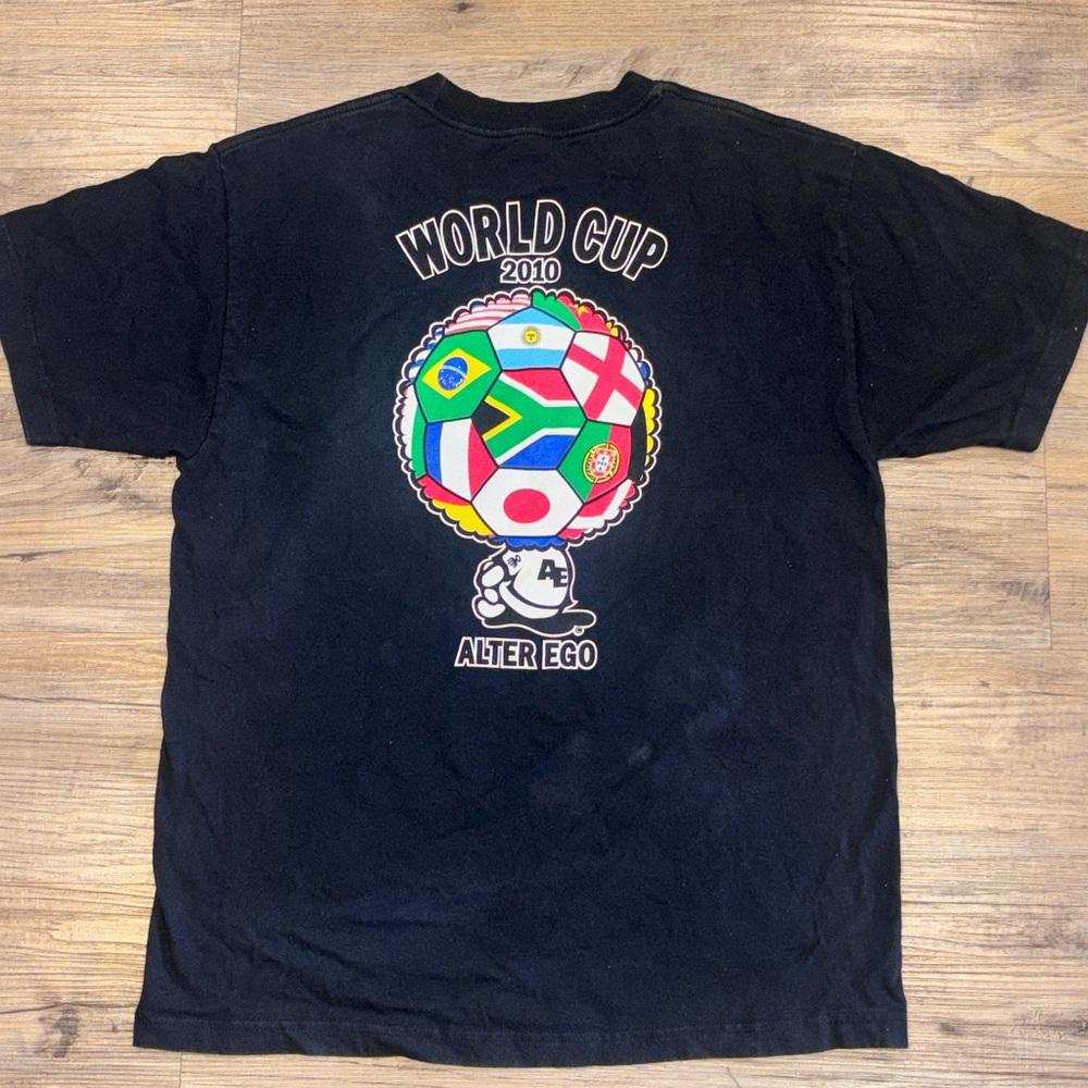 World Cup 2010 Soccer Graphic Tee Alter Ego Black Vintage Style Shirt Size Large